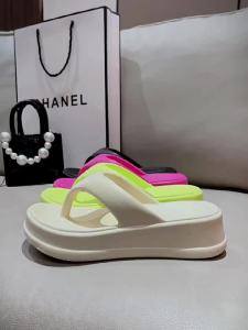 [Free Shipping] 2025 New EVA Flip-Flops Thick-Soled Womens Slippers for Outdoor Wear Summer High-Heeled Comfortable Sandals
