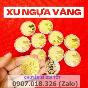 Móc Khóa Đồng Xu Khắc Hình Con Ngựa Ngọ Chất Liệu Niken Mạ Vàng Phong Thủy May Mắn