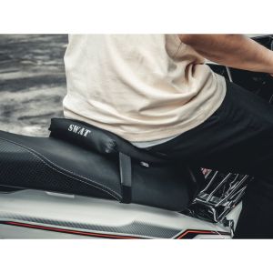 Đệm Lót Yên Xe Máy SWAT 28x25cm – Mút D25 Vải Oxford Chống Nước Dây Đai Cố Định