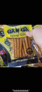 [ BỊCH 30 GÓI ] Snack Gân Gà Nóng Sốt Dai Ngon Đồ Ăn Vặt Cay Cổng Trường Cho Mọi Người đồ ăn vặt tuổi thơ
