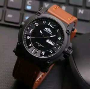 BISA COD - JAM TANGAN PRIA QUIKSILVER TALI KULIT TANGGAL HARI AKTIF ANTI AIR FREE BOX FREE BATERAI CADANGAN ANALOG