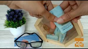 Celengan Kayu Hexagonal