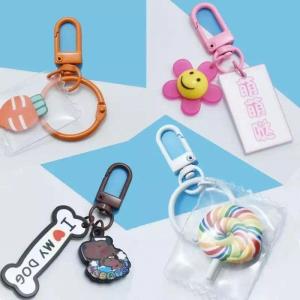 Random Color 10/50PCS U Shape Metal Claw Hook Keychain Lobster Clip Candy Color Keychain Connector DIY Jewelry Findings Bag Charm Accessories 13×33mm Crochet Accessories Acrylic Keychain Parts Random Color Keychain Hook