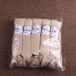 Tất thờitrang  dạng viên nén nhỏ gọn tiện lợi bề mặt Lưới co giản thoáng khí