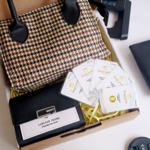 Hampers Pernikahan Kado Ulang Tahun Hadiah Kelulusan Wisuda Teman Cewek