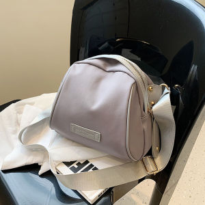 Nylon Womens Bag 2025 New Collection - Niche Design Shell-shaped Crossbody Bag Spacious 尼龙布包包女2025新款小众设计贝壳包轻便百搭大容量斜挎包