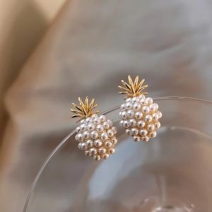 [Gnker] Pineapple pearl earrings French retro high-quality earrings net red temperament female 2020 new wave earrings