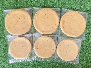 ข้าวเกรียบว่าว ข้าวโป่ง ขนมไทยโบราณ แผ่นดิบ 30 แผ่น