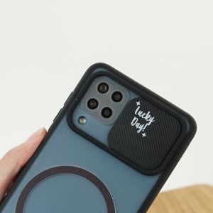 KG02 Softcase Camera Slide Motif: Perlindungan & Stilisasi Ponsel Anda