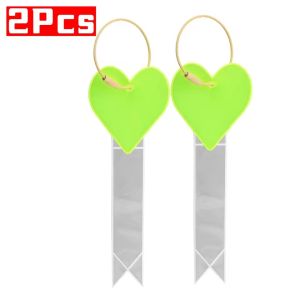3Pcs Bicycle Reflective Love Heart Ribbon Pendant Car Keychain PVC Reflective Warning Decor Reflector for Handbag Cycling Backpack