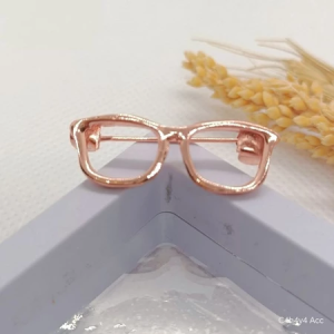 Bros Modern Pin Baju Fashion Korea Bros Berbagai Bentuk Aksesoris Hijab Kacamata dagu Mini Cute