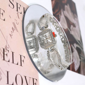 Luxury Diamond Women Watch 2025 New Golden Waterproof Ladies Wrist Watch Rhinestone Bracelet Fashion Clock