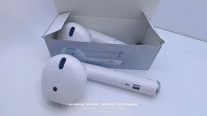 Giant Earphone Mode Speaker Wireless Bluetooth Headset Player Portable 5W Speaker Stereo Music Loudspeaker FM Radio Soundbar