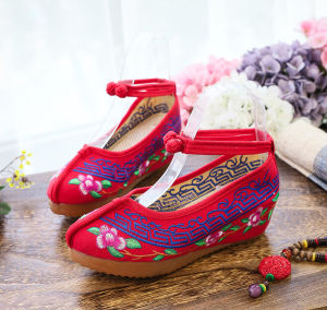 Free Shipping High Heels Flats Ethnic-Style Embroidered Cloth Shoes With Rubber Soles WomenS Shoes Mom Shoes