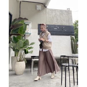 JENNIE VEST KNIT / ROMPI RAJUT WANITA ALA KOREA / ATASAN BLOUS WANITA TRENDY / VEST KNIT HOUNDSTOOTH