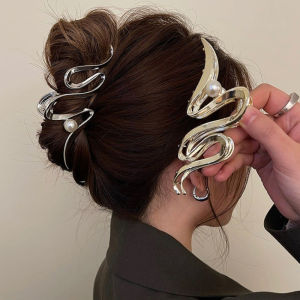 Pearl Wave Hair Clip Female Back of The Head Shark Clip Ins Style High-end Coiled Hair Grab Clip Large Size