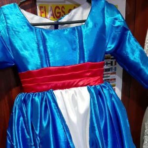 United Nation Costume preferrably for France Finland Spain Italy . Sizes available are best fit for girls ages 5 to 8 years. This comes with a free sash head dress and a fan. If size  ordered not on hand order shall then become SPECIAL MADE TO ORDER.