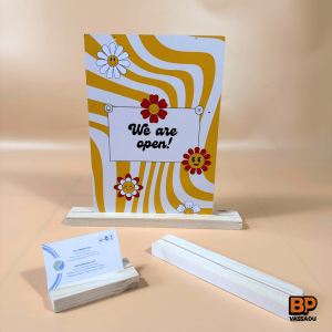 ฐานไม้สนแท้ สำหรับเสียบนามบัตร เสียบป้าย เสียบรูปภาพ พลาสวูด อะคริลิค มีหลายขนาด