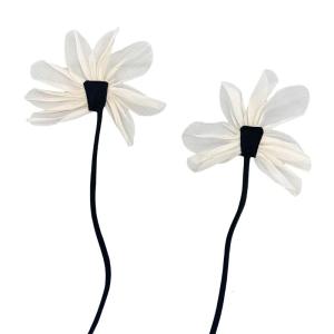 2Pcs Handmade Flower Corsage Pins for Women Elegant Brooches Pins Party Jewelry Decorative Clothing Accessories