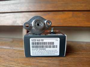 SETELAN TENSIONER TONJOKAN KETENG VARIO 125 HELM IN FI / VARIO 125 ESP ORIGINAL INDOPARTS