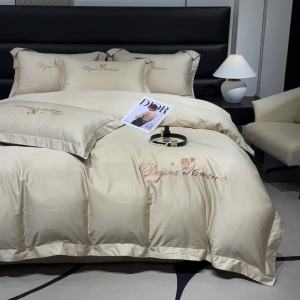 Light Luxury a Solid Color Pure Cotton Four-Piece Set 2025 New cotton bed sheet duvet cover embroidery high-end bedding LZD