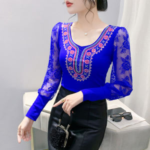 Yimei 2024 Áo thun lưới kim cương giả dài tay ren đẹp mùa thu Áo sơ mi mặc trong ôm vừa cổ tròn phụ nữ da đen châu Âu Station mới