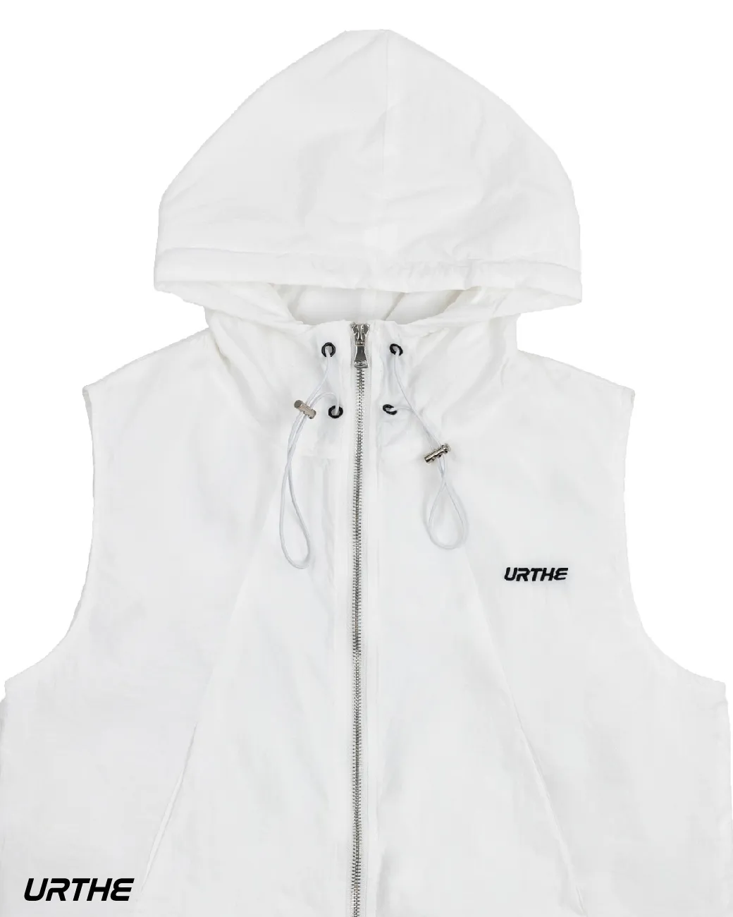 URTHE - เสื้อฮู้ดครอป เเขนกุด รุ่น SLVL HOODIE CROP สีขาว สีดำ