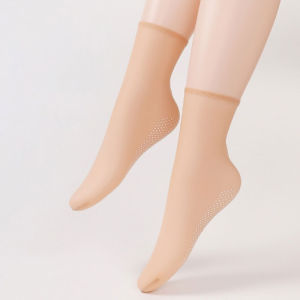 The Soles of the Feet Point Rubber Non-slip Short Stockings Female Summer Thin Velvet Is Not Easy to Hook Silk Loose Socks Do Not Strangle Feet脚底点胶防滑短丝袜
