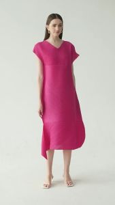 6176 Spring Solid Color Slim Fit V-Neck Short Sleeve Folded Dress Casual Style Irregular Pleated One Size (45-75kg)