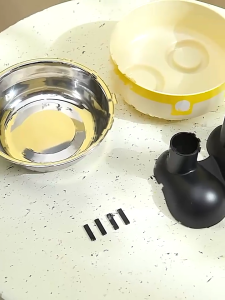 ชามข้าวสุนัขยกระดับตามหลักสรีรศาสตร์พร้อมขาตั้งและชามที่มั่นคงสำหรับสแตนเลสพิมพ์ลายตารางหมากรุกสายพันธุ์ส่วนใหญ่