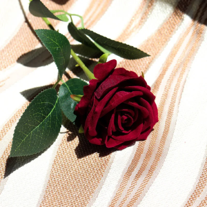 Mawar Beludru Berkualitas Tinggi & Mawar Kain Mawar Palsu Bunga Palsu Bunga Buatan untuk Pesta Pernikahan Rumah