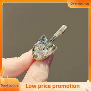 ✨QK shop✨ 2PCS Women Girls Elegant Gold Color Crystal Shovel Brooches Pins Classic Small Size Creative Badges Corsage Party Wedding Buckle