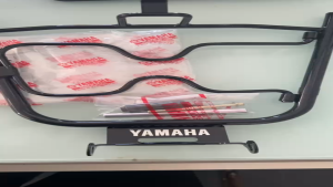 Baga trước bộ giá để hàng chính hãng Yamaha cho xe NVX 155 V3 có phụ kiện kèm theo