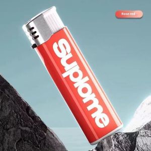 Đồ chơi ảo thuật bạn gái giả mạo bật lửa phun nước lễ hội nước bắn tung tóe lạ