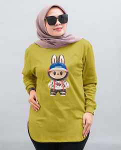 Atasan Wanita Model Oval Gambar Labubu Syal Bisa Buat Seragaman Gambar Print DTF