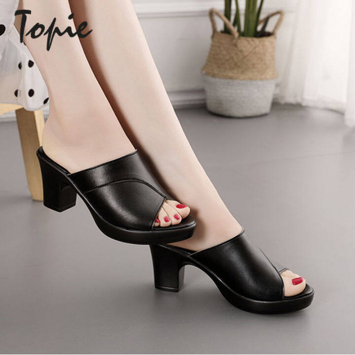 Plain hotsell high heels