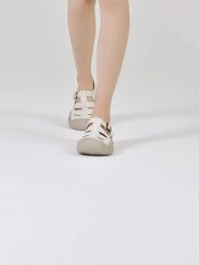 Jeep รองเท้าผู้หญิงรองเท้าแตะโรมันกลางแจ้งรองเท้าคลุมศีรษะแบบแพลตฟอร์มใหม่ฤดูร้อนแฟชั่นแมทช์ง่ายกลวงระบายอากาศ