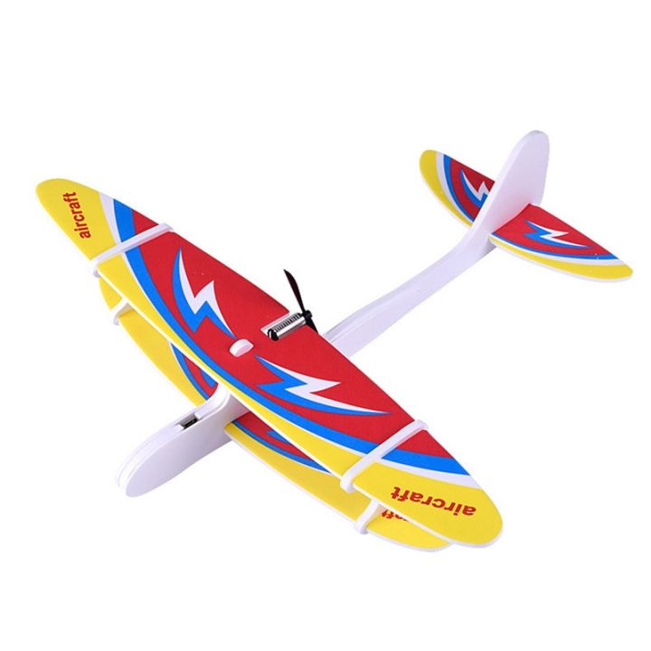 Throwing cheap airplane toy