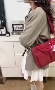 2026 New Minimalist Workwear Dual Purpose Sling Bag Water Resistant Fabric Double Cargo Pocket Zipper Design Detachable Wide Strap Ladies Mens Workout School Handbag