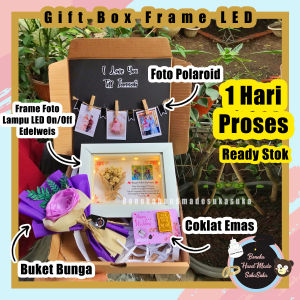 HAMPERS Edelweis In Frame 3D LED Kado Ulang Tahun Hadiah Ulang Tahun Kado Ultah Hadiah - Free Coklat Emas Batangan - Size Frame 22x17x4 cm - Box Eksklusif