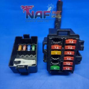 RUMAH BOX FUSE SIKRING YAMAHA XMAX 250 CONNECTED ORIGINAL