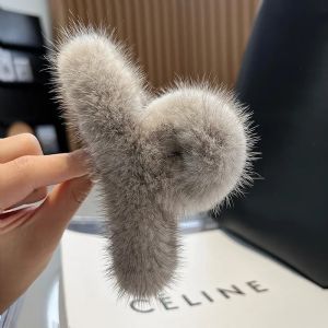 Real Mink Fur Barrettes Winter Fluffy Hair Claw Elegant Acrylic Hairpins Clip Crab Headwear for Women Girls Hair Accessories2026