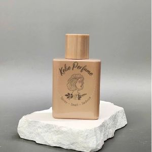 [HCM] Vỏ rỗng chai đựng nước hoa 30ml 50ml 100ml kiểu Bloom hồng sang trọng.