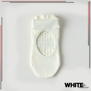 ถุงเท้าโยคะ ถุงเท้าพิลาทิส ข้อสั้น พร้อมซิลิโคนกันลื่นอย่างดี ใส่สบายไม่อับชื้น วัสดุคุณภาพ ใส่ได้ทั้งชายและหญิง