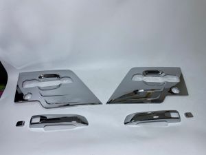 ครอบมือเปิด โครเมี่ยม ฮีโน่ โดมิเนเตอร์  ชุด 6 ชิ้น คางหมู ครอบกันรอยมือเปิด HINO Dominator