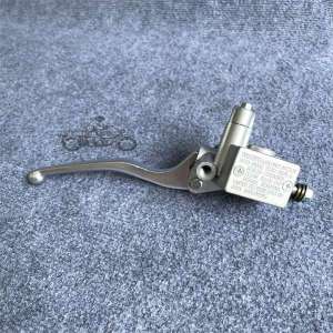 Tay Thắng Bình Dầu Suzuki Gz150a