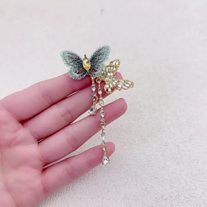 Vintage Inspired Rhinestones Butterfly Brooch Gold Tone Animal Shaped Lapel Pin Elegant Birthday Anniversary Gift