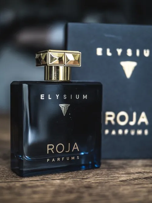 ROJA ELYSIUM POUR 噛みつか HOMME PARFUM