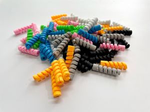 [MojoSkins] Premium Cable Protector Charger Earphone Handsfree Wire Data Spiral Protective Cover Pelindung Kabel 硅胶