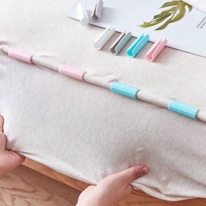 ที่หนีบผ้าปูที่นอน ตัวหนีบผ้าพลาสติก สารพัดประโยชน์คลิปหนีบผ้ารัดมุมสําหรับผ้าปูเตียงตัวหนีบผ้ากันลื่น ที่หนีบปากถุงขนม จํานวน12ชิ้น